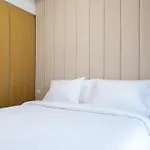Luxury Stay At Aykon Tower - City Views